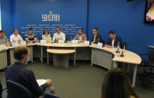 За два роки країну змінити неможливо: потрібно критикувати владу, але і говорити, якщо щось робиться гарне - експерт (фото, відео)