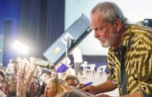 Украина - идеальное место на Земле, где сочетаются комедия с трагедией - культовый режиссер Терри Гиллиам