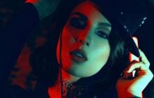 "Це просто вибух": епатажна MARUV у корсеті заспівала українською мовою в Москві (фото)