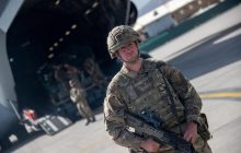 Евакуація з Афганістану: Україна та понад 90 країн світу прийняли важливе рішення