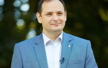 Мер Івано-Франківська пригрозив звільненням невакцинованим працівникам міськради й назвав "єдину відмазку"
