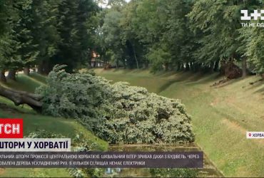 Центральною Хорватією пронісся сильний шторм - без крівлі лишилася церква та школа