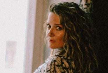 Могилевская потеряла близкого человека в Мариуполе (видео)