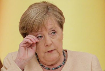 Меркель назвала неожиданную причину нападения Путина на Украину