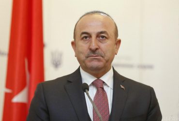 Турция поддерживает мирный план Зеленского – глава МИД