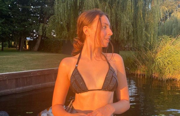 16-летняя дочь Поляковой похвасталась формами в бикини