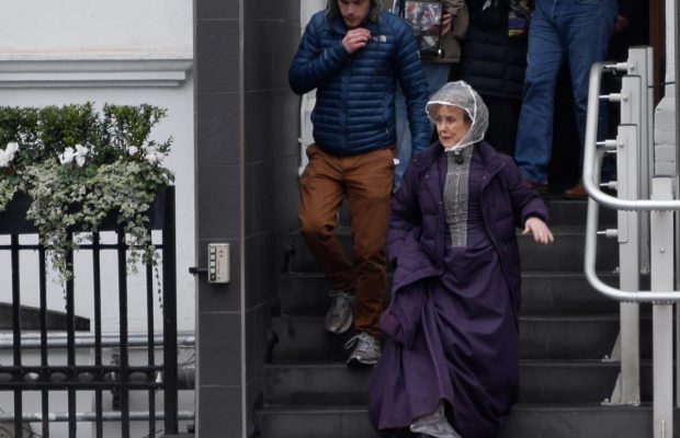 Перед смертью болела: умерла звезда сериала "Шерлок"