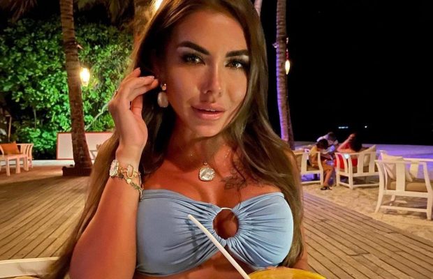 "С*сек мало":  блогерша Стужук сделала четыре пластические операции в прямом эфире