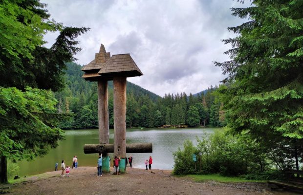 Є, що подивитися: у Google склали топ-10 туристичних зон в Україні