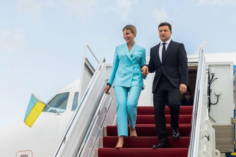 Зеленская показалась в новом костюме / instagram.com/zelenskiy_official