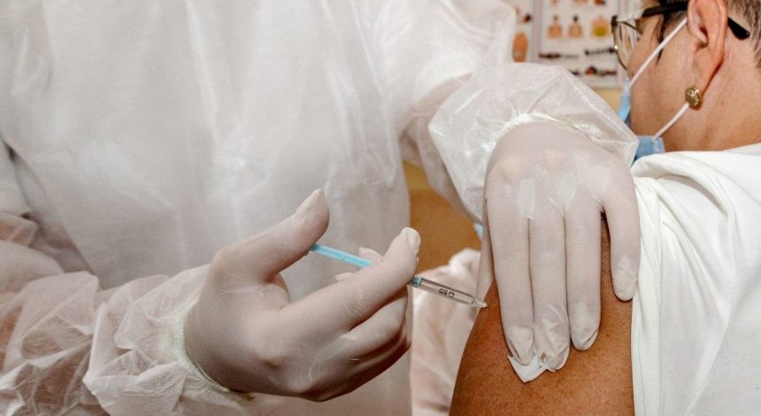 Грозит ли украинцам принудительная вакцинация из-за нового закона о здоровье - ответ Минздрава