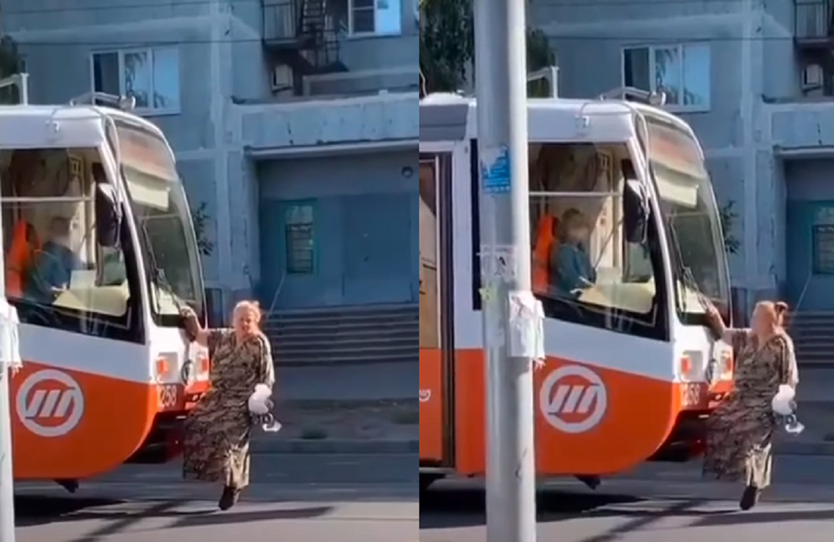 Бабуся-зацепер зупинила трамвай в Ульянівську / скріншот