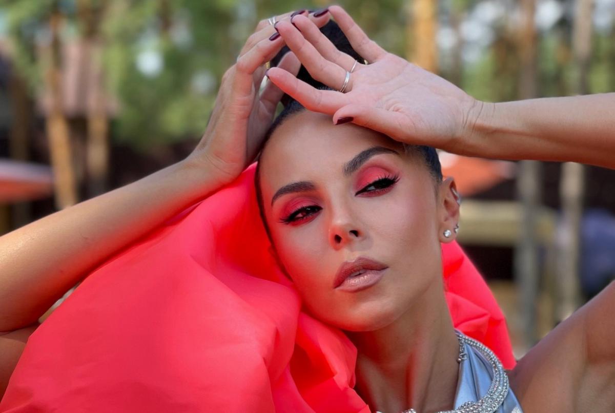Співачка продемонструвала свої довгі ноги на новому фото / фото прес-служба 1+1 Співачка продемонструвала свої довгі ноги на новому фото / фото прес-служба 1+1