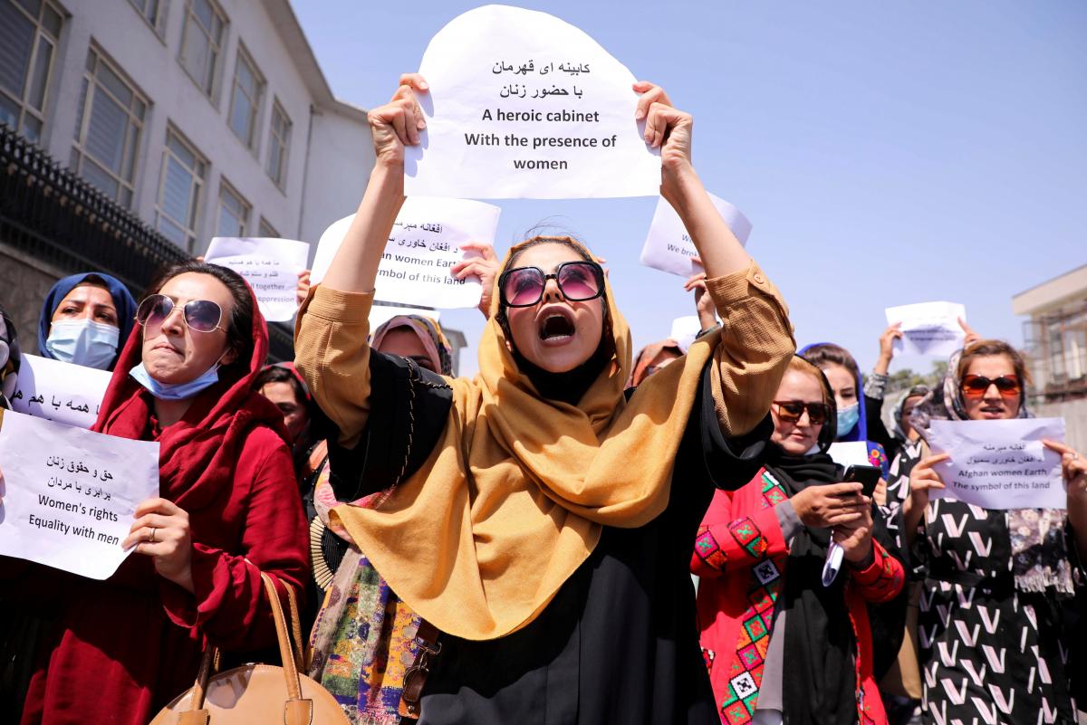 Жінки у Кабулі вийшли на акцію протесту \ фото REUTERS