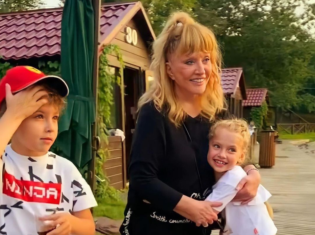 Пугачова засвітила лисину на голові / instagram.com/liza__galkina Пугачова засвітила лисину на голові / instagram.com/liza__galkina