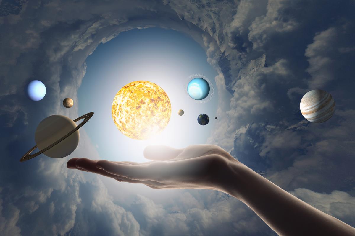 Коли парад планет 2024 у квітні та що він принесе / depositphotos.com