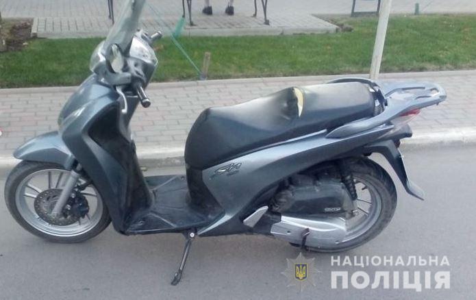 В Одеській області мопедист збив дитину / фото od.npu.gov.ua В Одеській області мопедист збив дитину / фото od.npu.gov.ua