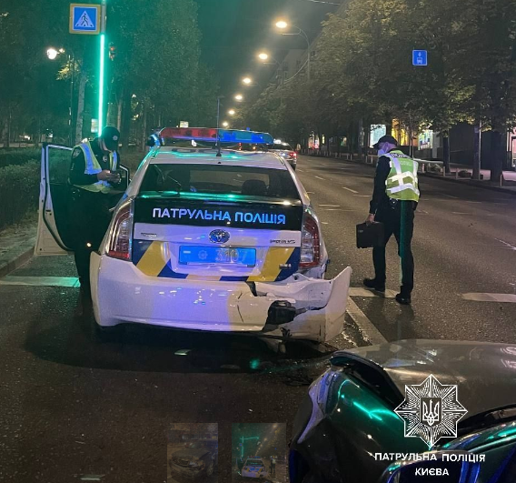 У Києві через дуже п’яного водія правоохоронці потрапили до лікарні / фото t.me/kyivpatrol У Києві через дуже п’яного водія правоохоронці потрапили до лікарні / фото t.me/kyivpatrol