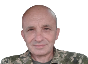 У разі катастрофи шукають недоліки в документації. Те, що льотчик не встиг підготуватись до польоту, бо заповнював папери, нікого не колише