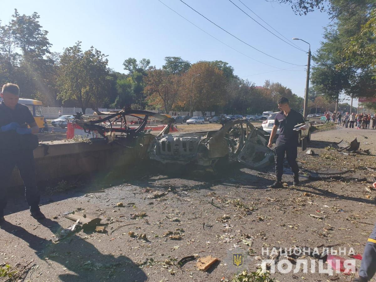 В симферополе взорвался автомобиль