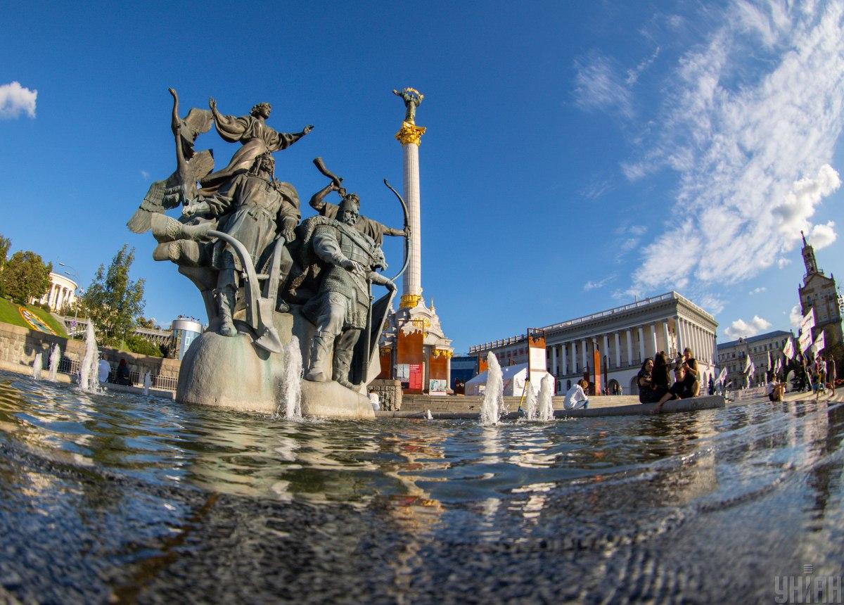 2021 год в Киеве оказался теплее нормы / фото УНИАН