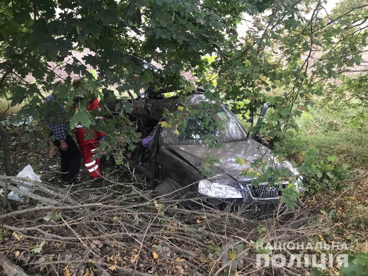 В результате ДТП на Киевщине погибли три человека / фото Национальной полиции В результате ДТП на Киевщине погибли три человека / фото Национальной полиции