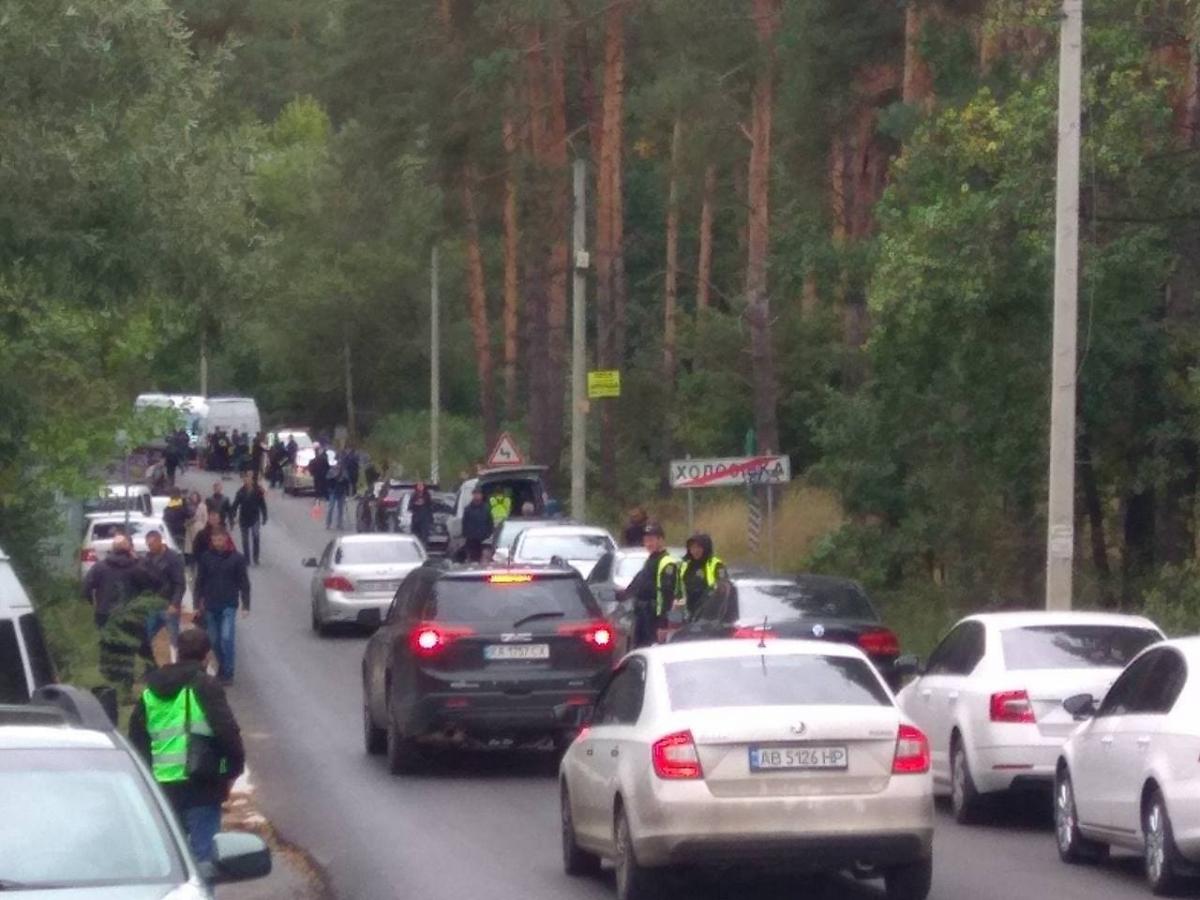 Цель покушения - попытка запугать Зеленского, считают в МВД / фото УНИАН Цель покушения - попытка запугать Зеленского, считают в МВД / фото УНИАН