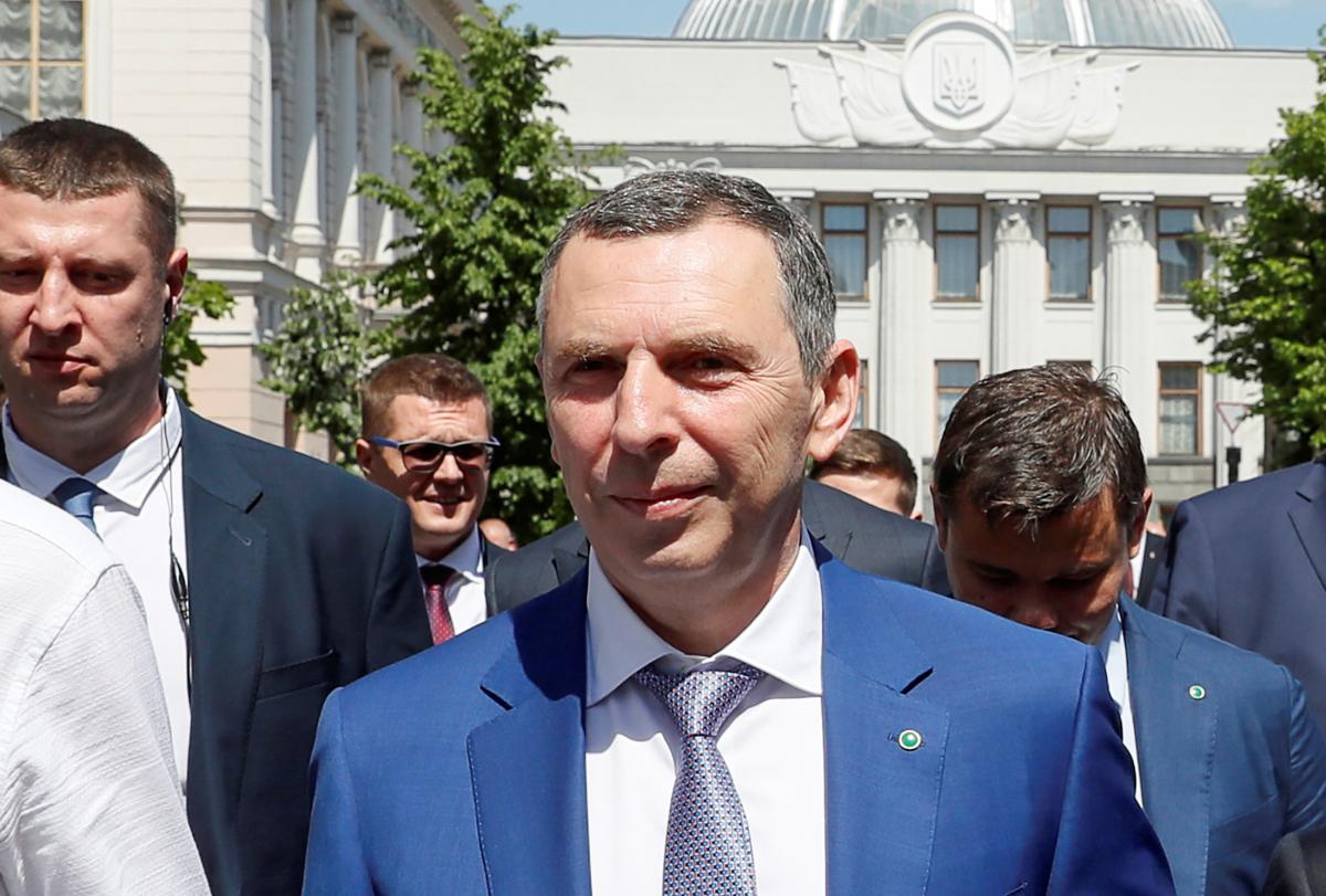 Сергій Шефір заявив, що 99% нерухомості придбав до держпосади, а його син служить добровольцем у ЗСУ