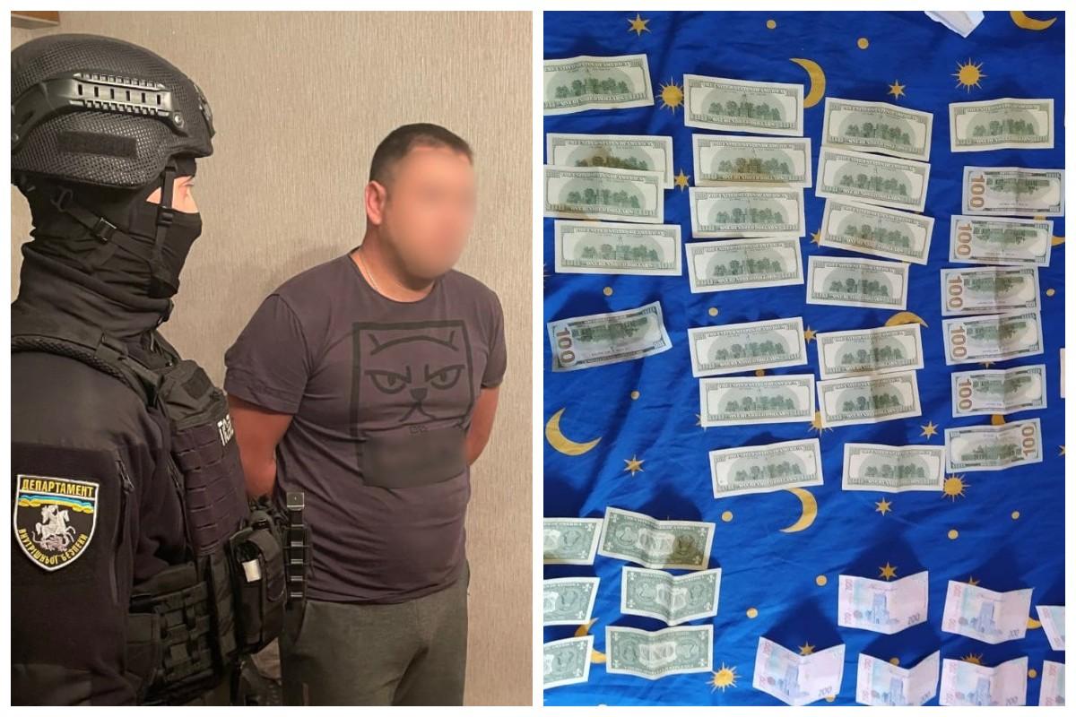 У затриманих знайшли гроші, які вони отримали шляхом вимагання / фото - facebook.com/kyiv.gp.gov.ua