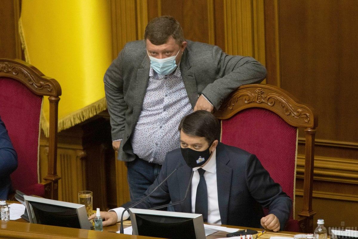 "Слуги" планируют провести большое совещание с 1 по 3 октября в одной из областей на западе Украины / Фото УНИАН, Александр Кузьмин "Слуги" планируют провести большое совещание с 1 по 3 октября в одной из областей на западе Украины / Фото УНИАН, Александр Кузьмин