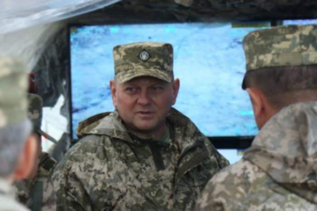 Валерий Залужный утверждает, что в зоне боевых действий на востоке Украины нет проблем с топливом / facebook.com/CinCAFU Валерий Залужный утверждает, что в зоне боевых действий на востоке Украины нет проблем с топливом / facebook.com/CinCAFU