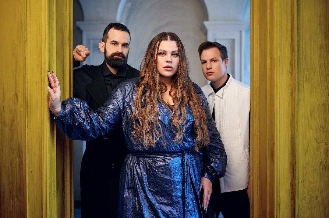 Артистка сделала пирсинг на груди / instagram.com/kazka.band Артистка сделала пирсинг на груди / instagram.com/kazka.band
