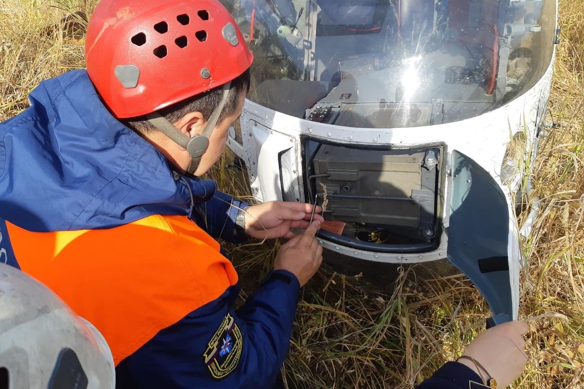 На Камчатці вертоліт "потрапив у пастку" / фото 41.mchs.gov.ru На Камчатці вертоліт "потрапив у пастку" / фото 41.mchs.gov.ru