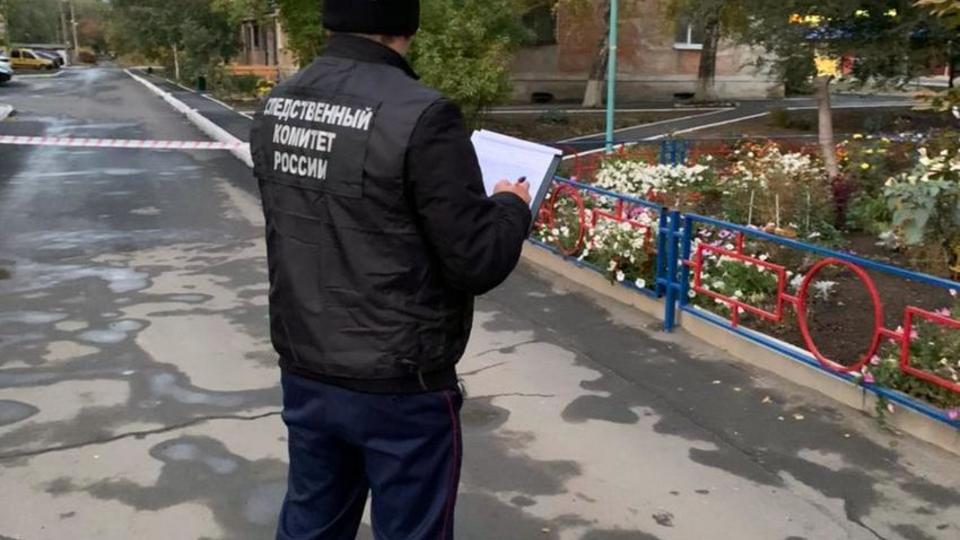 После убийства парень поджег квартиру / фото СК по Оренбургской области После убийства парень поджег квартиру / фото СК по Оренбургской области