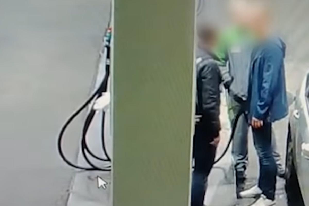 В прокуратуре раскрыли подробности смертельного инцидента на столичной АЗС / Скриншот В прокуратуре раскрыли подробности смертельного инцидента на столичной АЗС / Скриншот