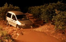Машины уплывали десятками: часть Испании ушла под воду (видео)