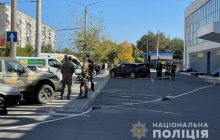 На Луганщине "заминировали" объекты промышленности, АЗС и супермаркеты: полиция проверяет информацию