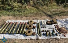 Планировали диверсии: в Донецкой области вблизи вокзала обнаружили схрон со взрывчаткой боевиков