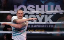 Усик під час тренувань довіряє одному важливому інструменту: тренер пояснив, про що йдеться