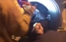 У Стамбулі за допомогою олії дістали чоловіка, який заліз у гармату заради ефектного фото (Відео)