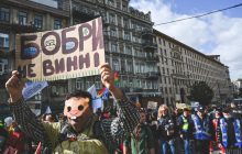 Готовность украинцев протестовать достигла минимума за 12 лет - опрос