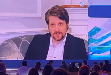 Путін дав російське громадянство Едварду Сноудену