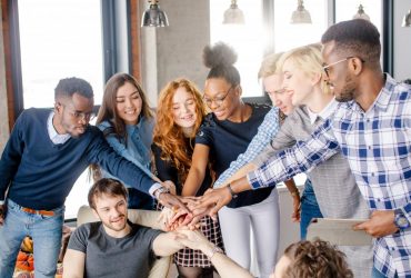 Названо 3 потужні фрази, які успішні люди регулярно використовують на роботі