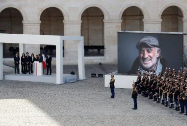 Франция попрощалась с легендарным актером Жаном-Полем Бельмондо (фото)