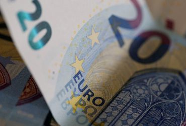 Совет ЕС принял решение о выделении Украине 1,2 миллиарда евро кредита