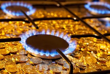 Ціни на газ падають, але Європі складно злізти з гачка Росії: Reuters назвало причини