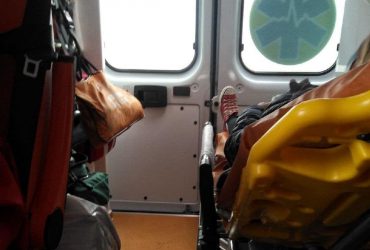 У Кривому Розі директор школи ледь не довела дитину до гіпертонічного кризу: дівчинку рятувала швидка допомога