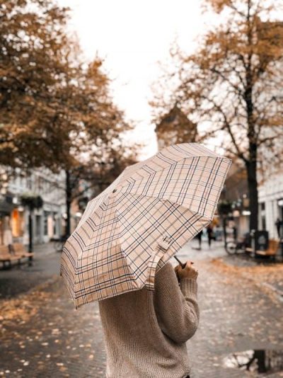 Идеи на тему «Зонтики на улице» (8) | зонты, зонтики, красивые места