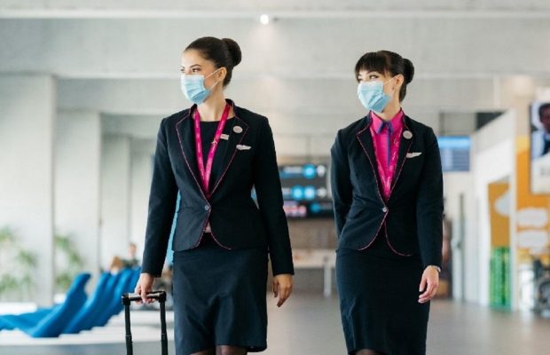 Лоукостер Wizz Air запроваджує обов'язкову COVID-вакцинацію екіпажів