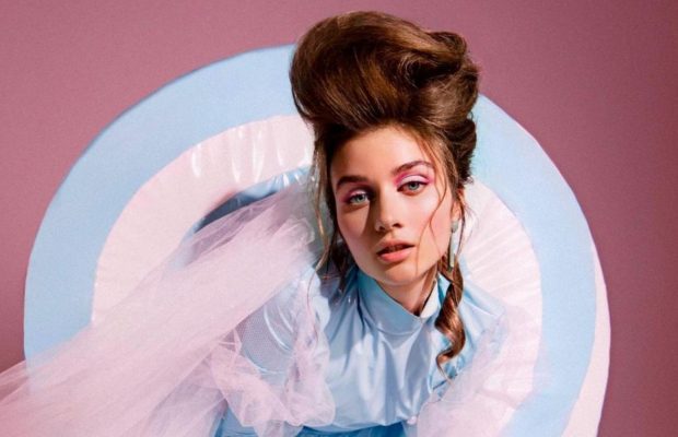 "Я повзала навкарачки та гавкала": співачка Jerry Heil розповіла про страшний діагноз й паніку